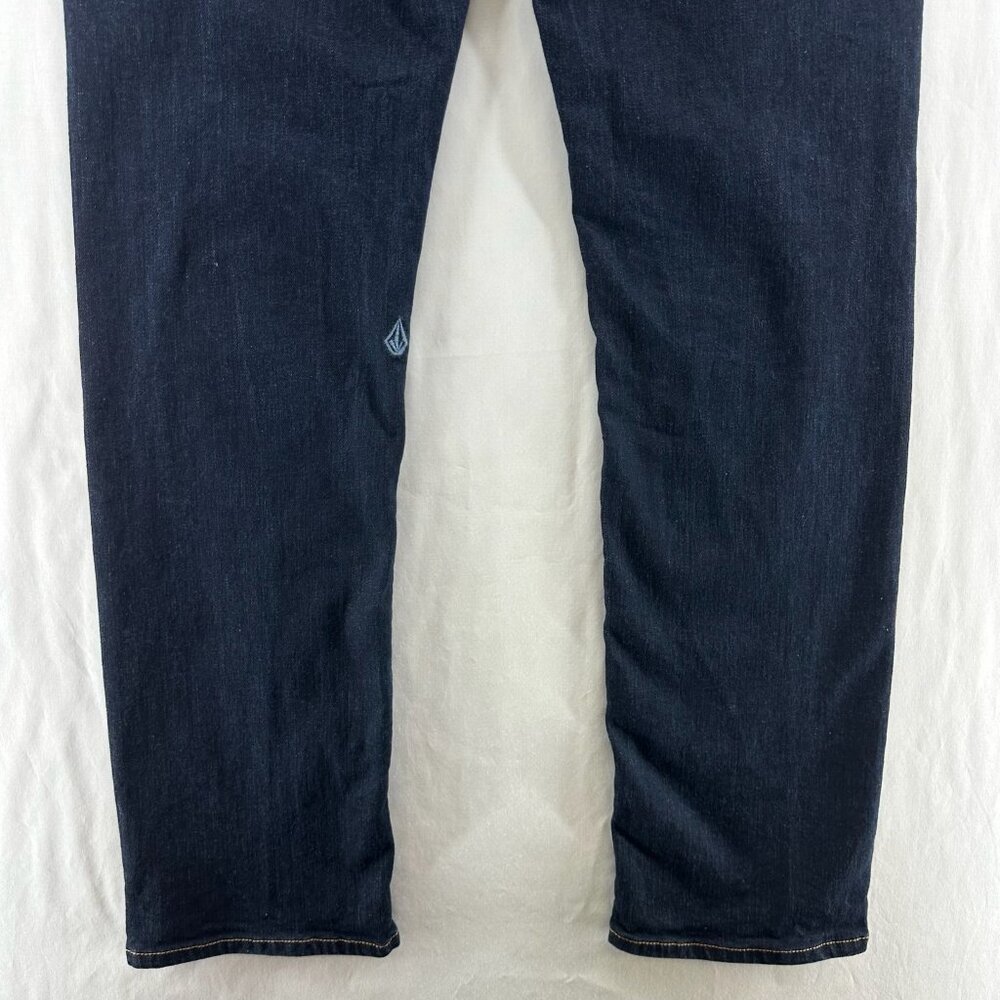 Volcom Solver Jeans Mens 30 Modern Fit Straight Leg Stretch Denim Dark Blue Wash - Picture 6 of 13